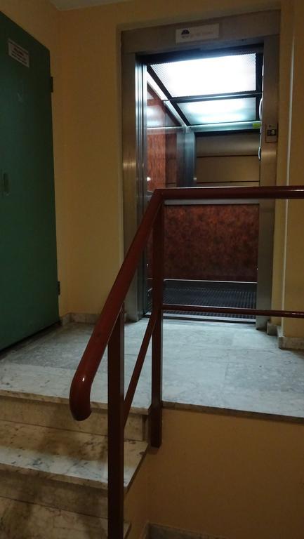 Hotel Bahia Хихон Екстериор снимка