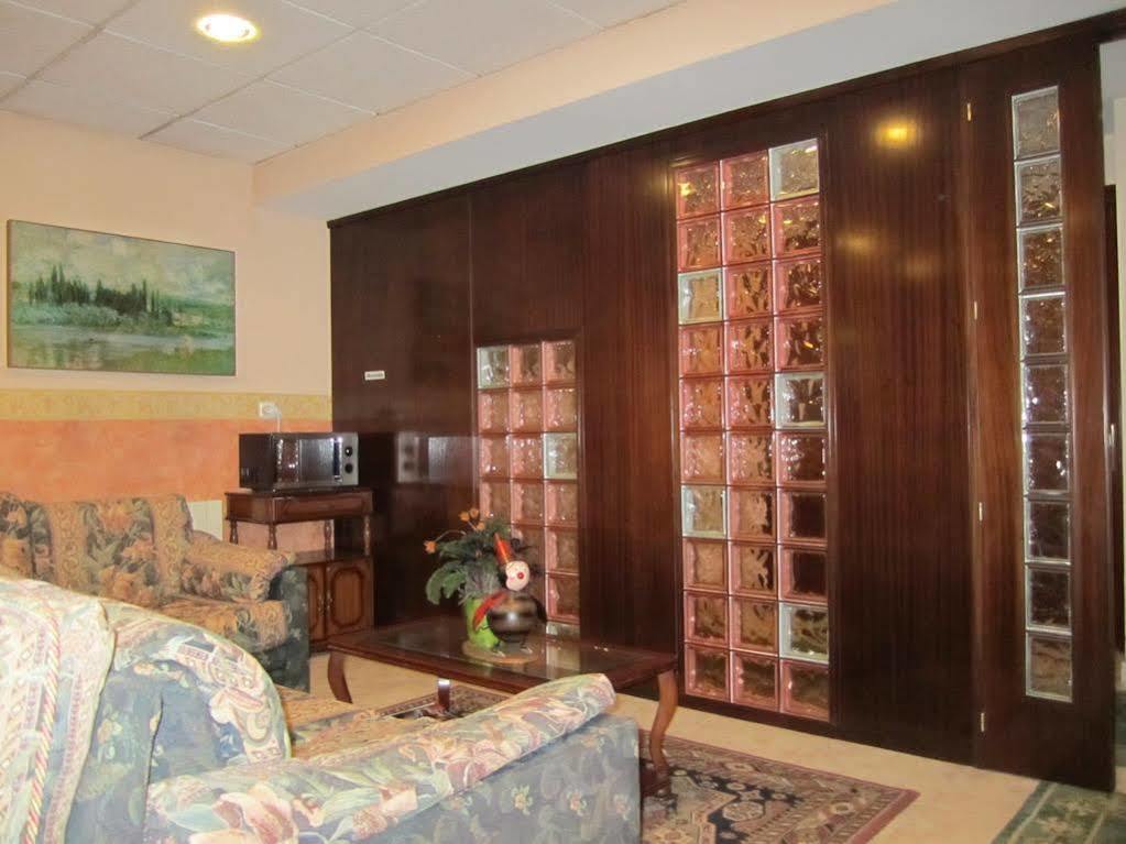 Hotel Bahia Хихон Екстериор снимка
